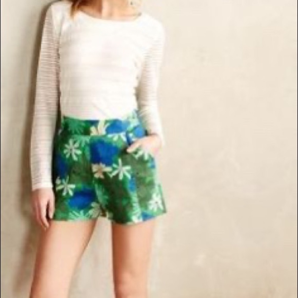 Whit Two green blue high waisted floral shorts